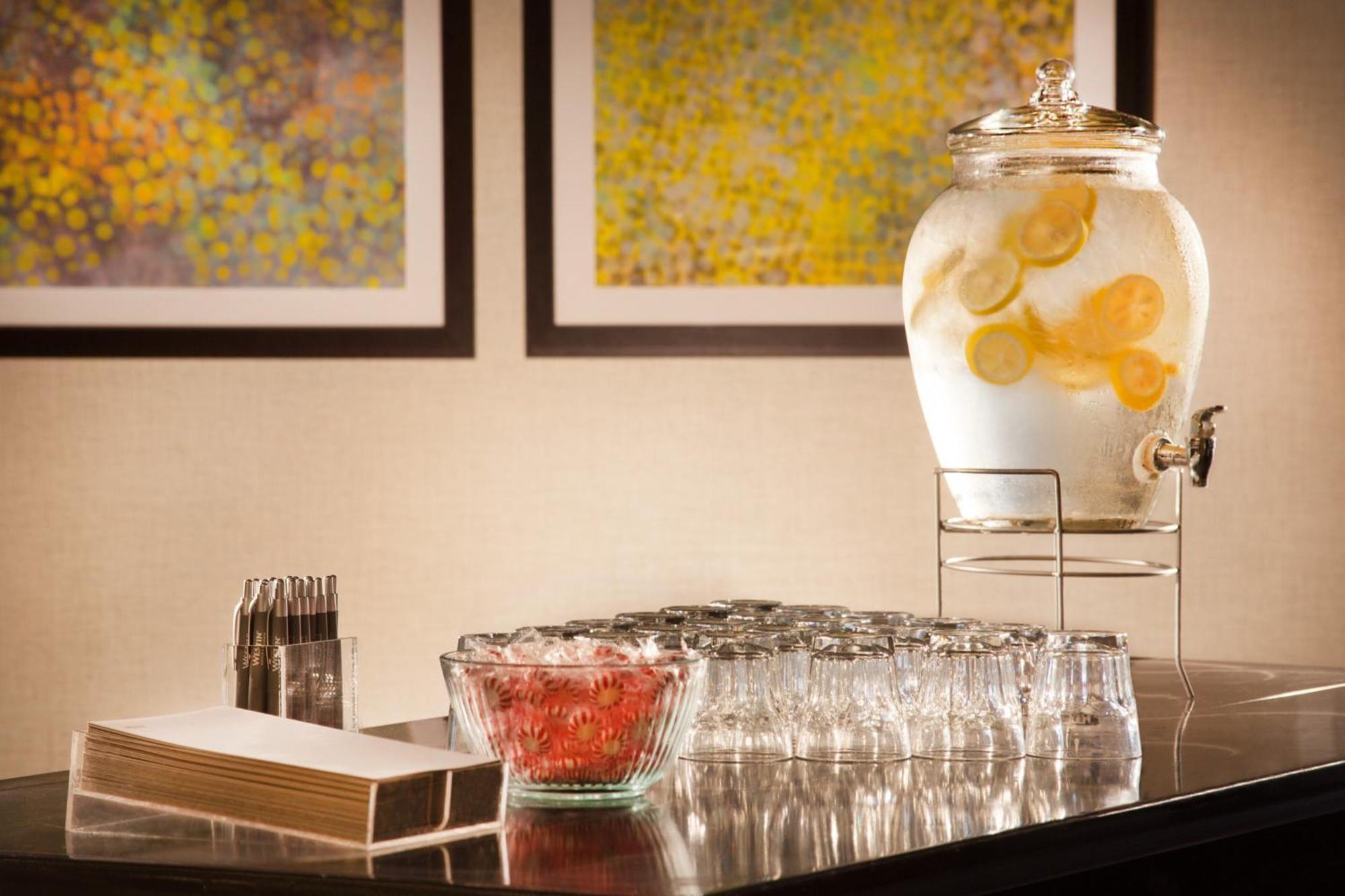 The Westin Princeton At Forrestal Village Extérieur photo